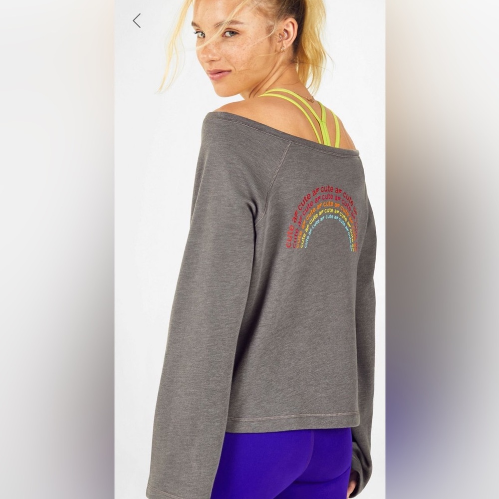 Fabletics Isabel wide sleeve terry pullover size M